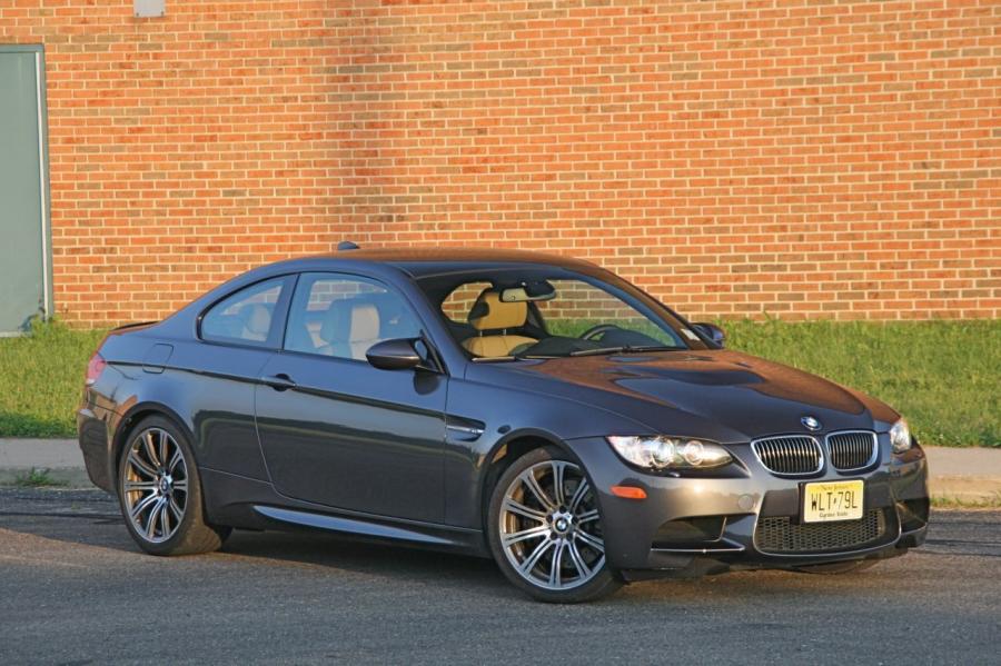  BMW M3 2008 года  (фото 106 из 219)